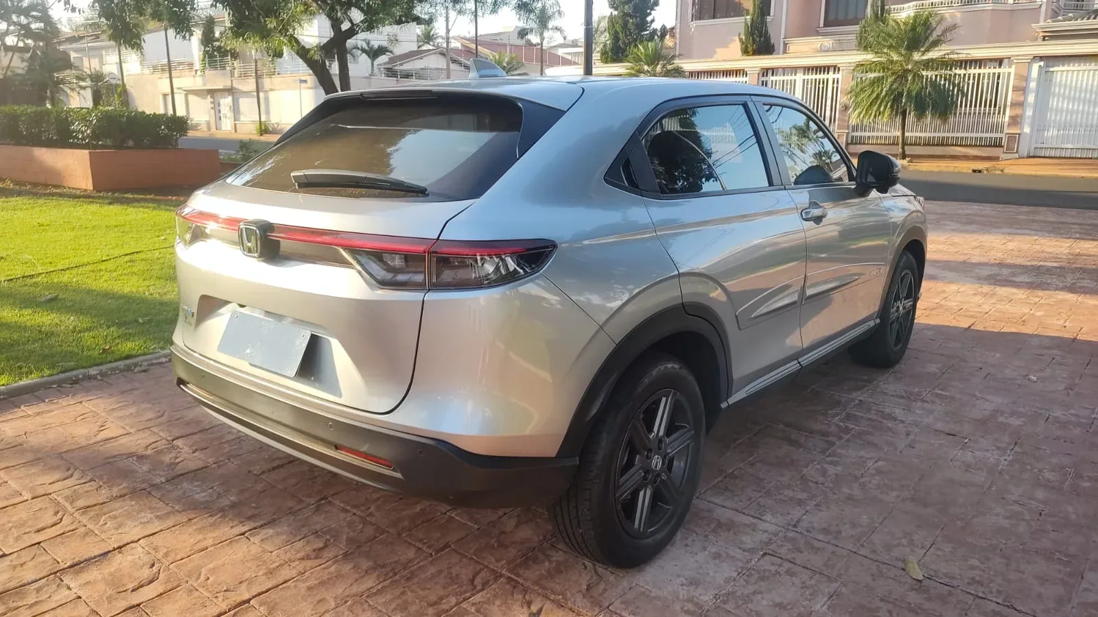 Honda HR-V EXL 1.5 Flex Sensing 16V 5p Aut. HR-V EXL 1.5 Flex Sensing 16V 5p Aut. 2023 — foto 4