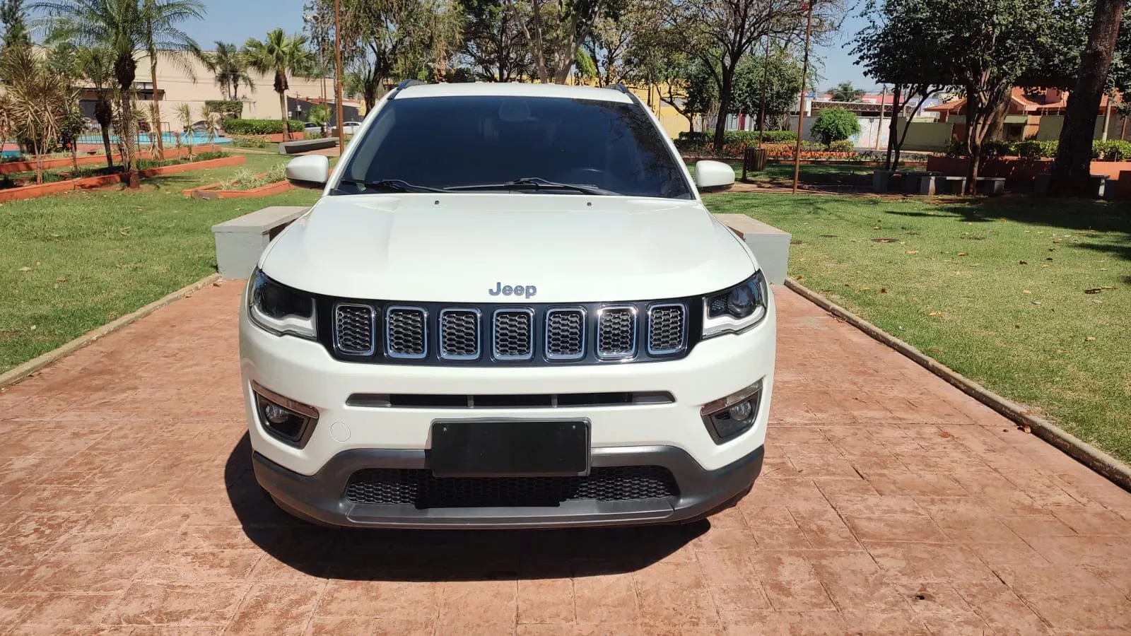 Jeep COMPASS LONGITUDE 2.0 4x2 Flex 16V Aut. COMPASS LONGITUDE 2.0 4x2 Flex 16V Aut. 2017 — foto 2